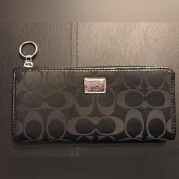 Coach Slim Zip Accordion Wallet - Picture 2 of 7